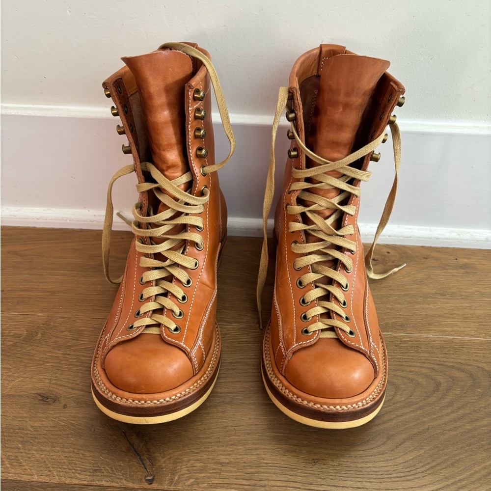 Women’s Lace-Up Tan Leather Ankle Boots
